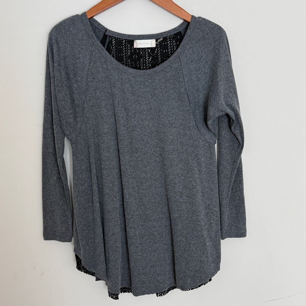 Altar'd State Charcoal Long Sleeve Top‎ with Lace Back Size S